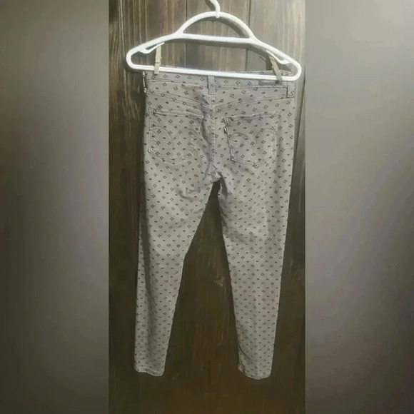 LEVI STRAUSS Geometric Print Jean Leggings. Size 9 - Picture 6 of 7